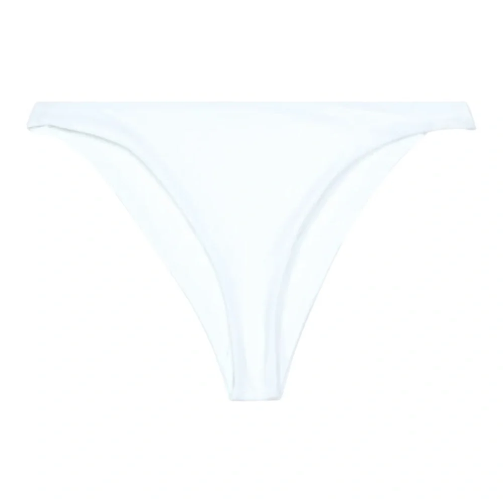 Jade swim most